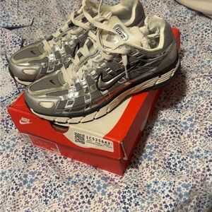 Nike Metallic Silver and White Running Shoes